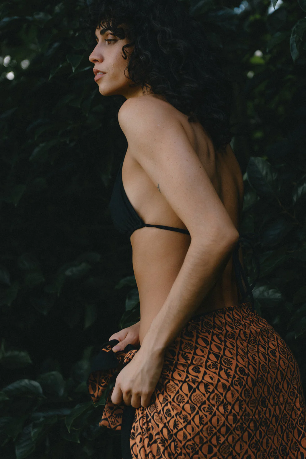 Solara Sarong - Black - Image 4