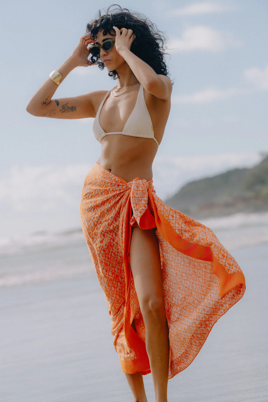 Solara Sarong - Coral - Image 4